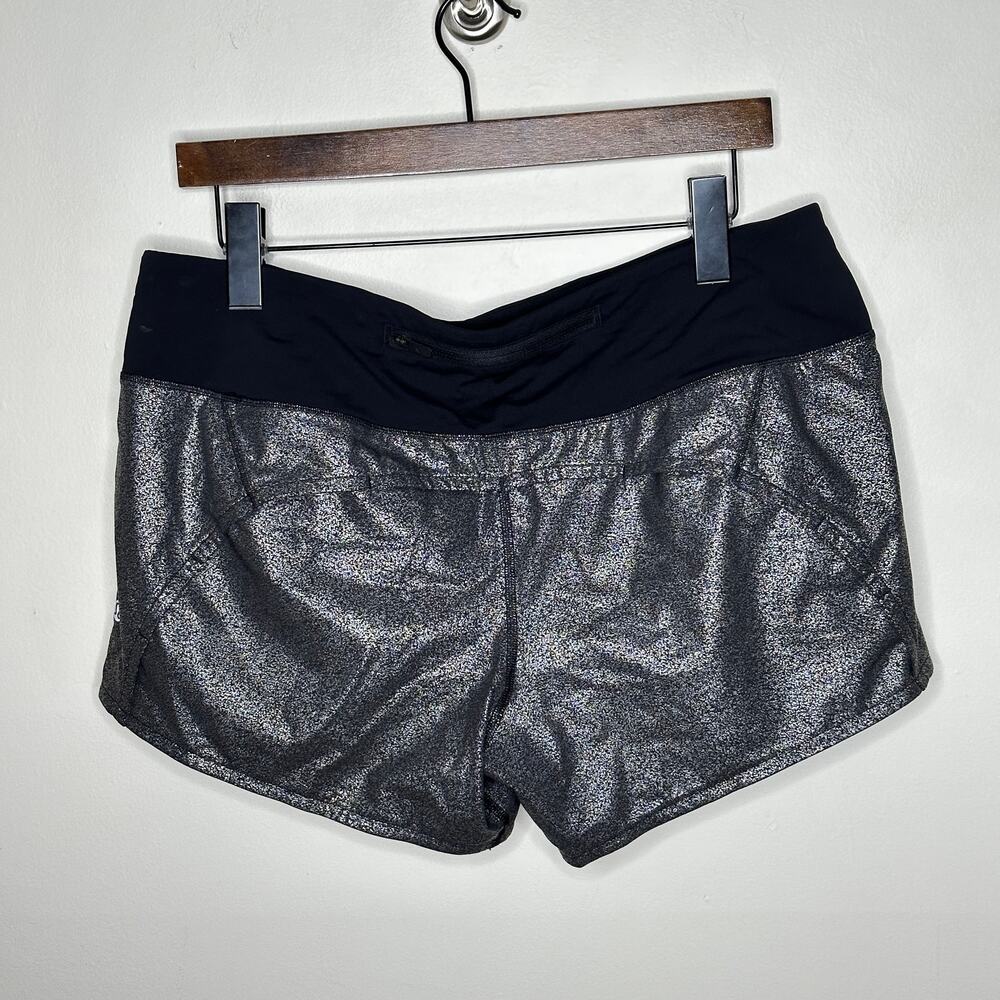 LULULEMON Run Times Short II 4" Luminosity Foil Print Black Silver {Q51} - Picture 6 of 9